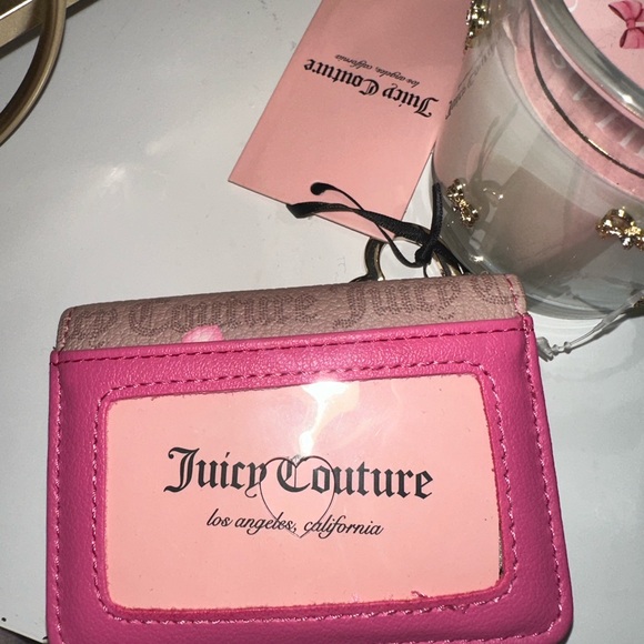 Juicy Couture Tan and Pink Heart Wallet - Picture 2 of 3